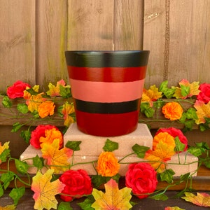 Terracotta Planter Pot, Planter with Drainage, Painted Terracotta Pot, Hand Painted Pot, Clay Pot, Ceramic Planter Pot