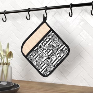 Zebras Pot Holder with Pocket