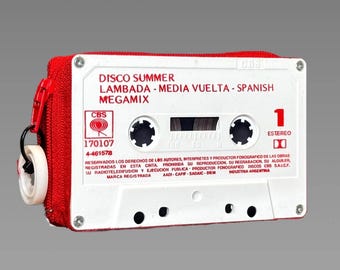 Retro-style wallet/card case in red/white • Upcycled from an original DISCO SUMMER music cassette