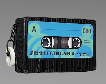 Retro-style wallet/card case in black/blue/green • Upcycled from an original SB ELECTRONICS audio cassette
