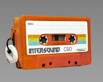 Retro-style wallet/card case in orange/white • Upcycled from an original INTERSOUND audio cassette