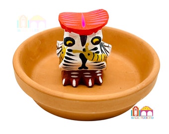 Mini White Skeleton Owl Alebrije, Wood Carved Alebrije, Hand Painted Alebrije