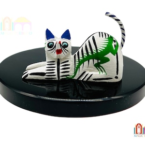 Mini White Cat Lying Down Alebrije, Wood Carved Alebrije, Hand Painted Alebrije