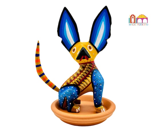 Chihuahua Dog Alebrije, Oaxaca Wood Carved Alebrije