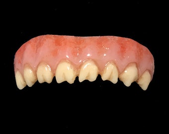 Leatherface Character Teeth based on the 1974 Film Texas Chainsaw Massacre