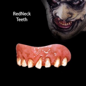 Leatherface character teeth from the 2006 remake of TCM (Texas Chainsaw Massacre)
