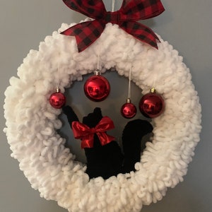 Cats winter Christmas front door wreath