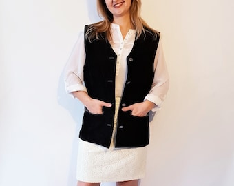 Suede Vintage Womens Black Vest Aged Buttons Gray Suede Elements Western and Cowboy Style Buttoned Down size Small