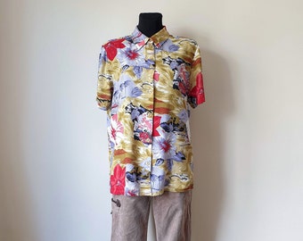 Vintage Hawaiian Floral print Shirt Multicolor Red, Green and Blue Colours Palms Print Womens Blouse Short Sleeves SIze Medium to Large
