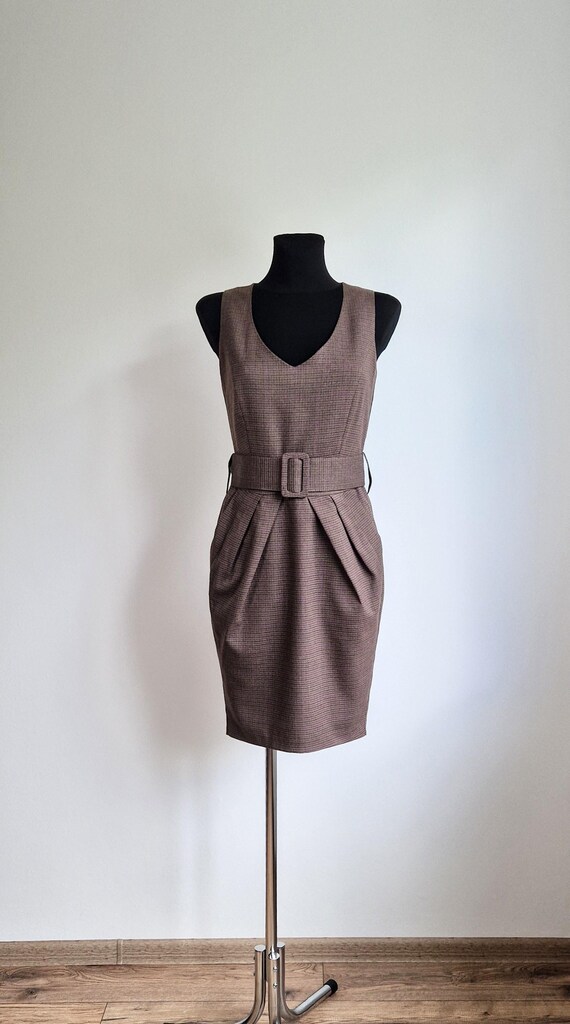 Vintage Women's Light Brown Gingham Pencil Dress Fitted Midi Belted Dress  Sleeveless Dress Size S Small