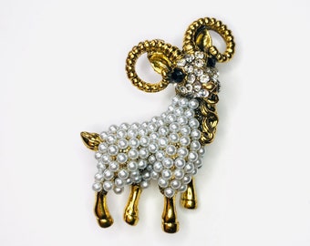 Unique Gold Faux Pearls & Rhinestone Goat Ram Animal Brooch/Pendant Pin A997