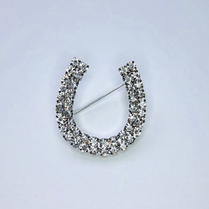 Sparkly Silver-tone Rhinestone Princess Lucky Horseshoe Brooch Pin Colts Horse Farm Ranch Cowboy Jewelry Gift Charlotte A1380