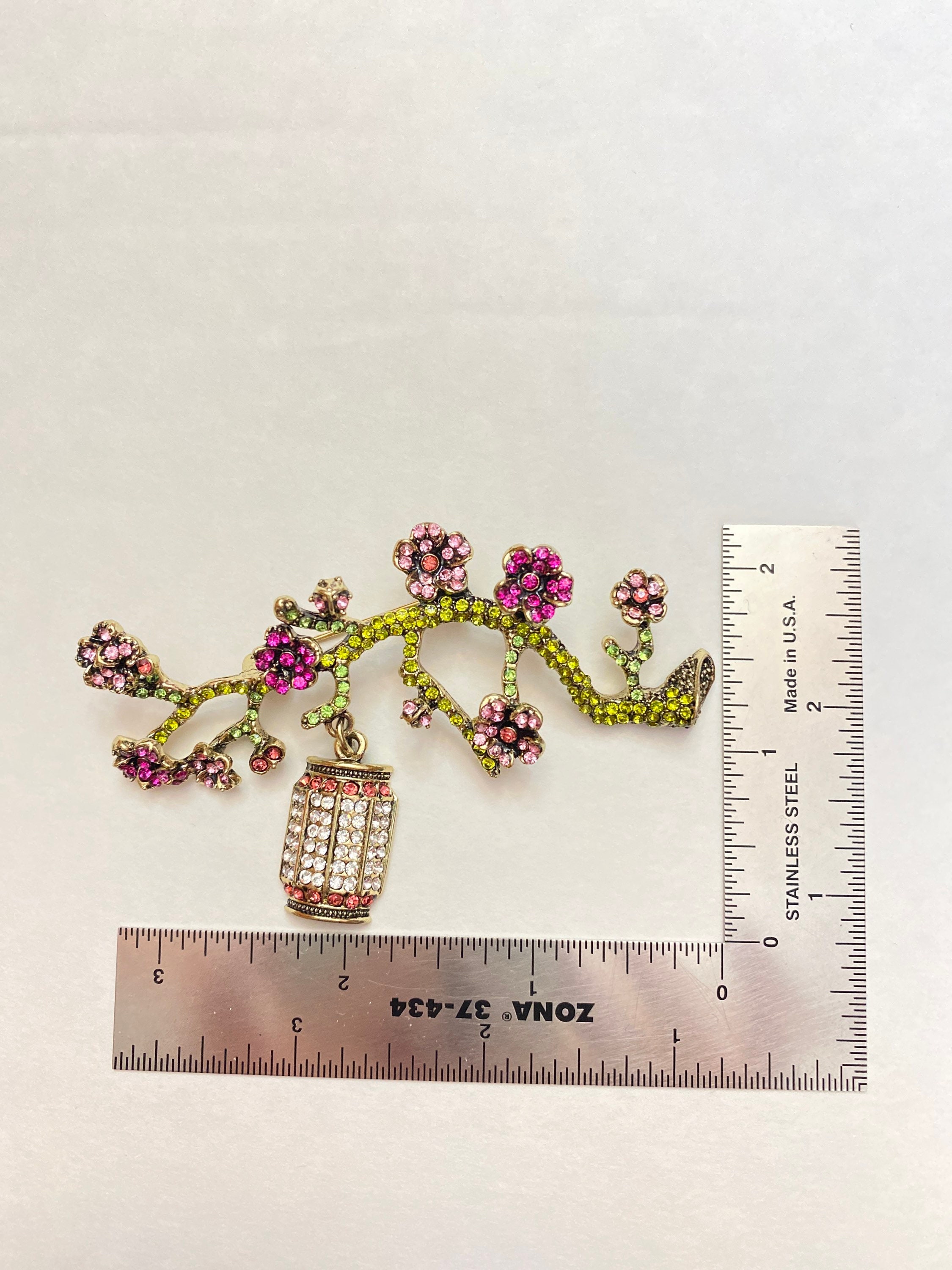 堆朱 壷 STATEMENT Oversize LARGE Chinese Rhinestone Lantern on