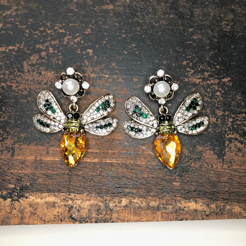 Cute Yellow Crystal Faux Pearl Bee Rhinestones Dangle Drop Statement Stud Post Earrings Jewelry Gift A1422