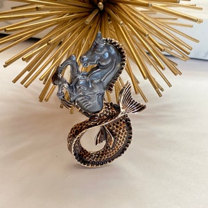Greek Mythology Horse Fish Mermaid Creature Hippocampus Hippocamp Hippokampos Animal Statement Brooch Pin A2034