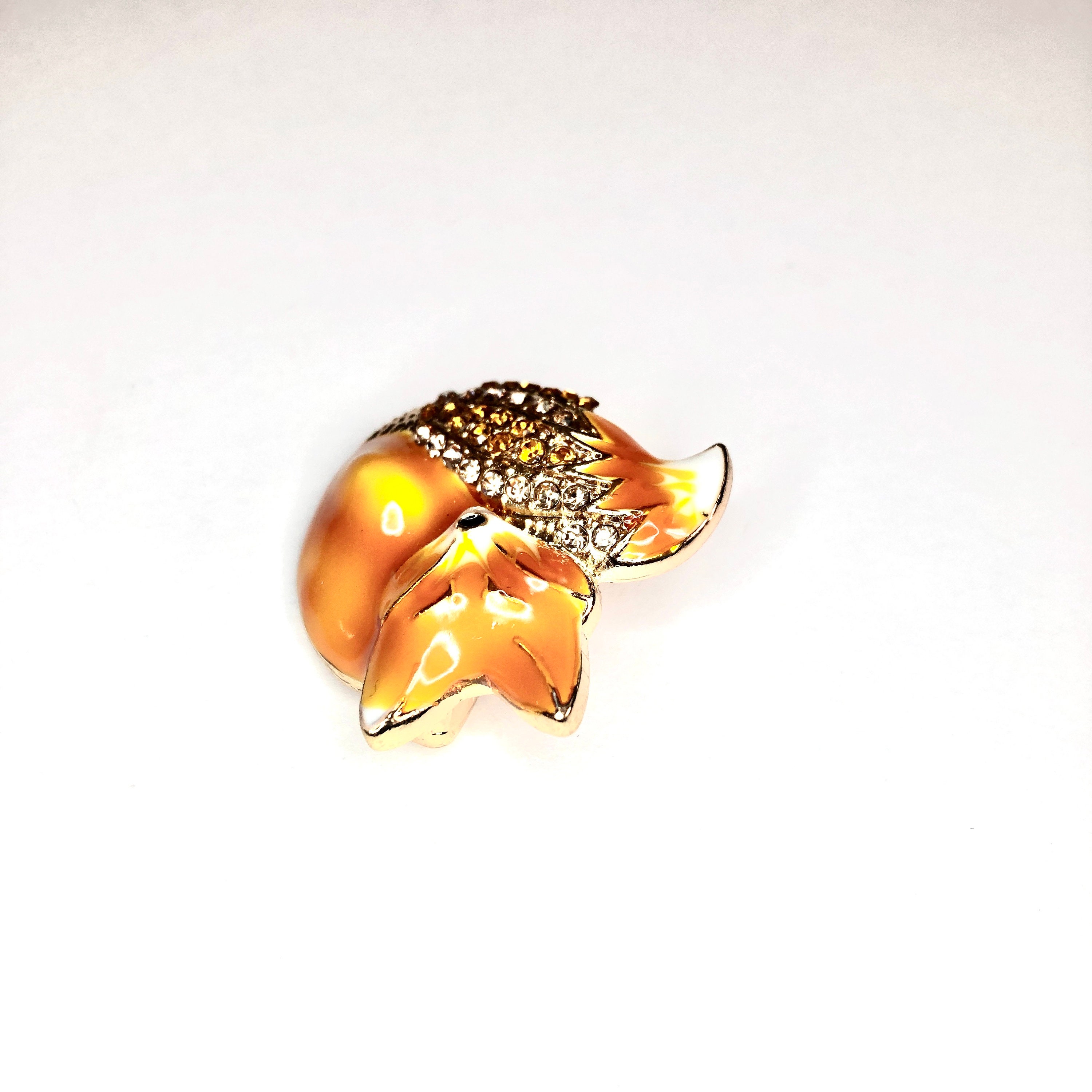Super Cute Gold-tone Cute Orange Enamel Sleeping Sleepy Fox