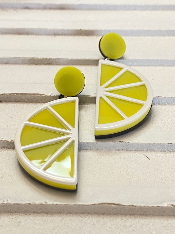 Light Weight Lemon Slice Fruit Citrus Earrings Cut