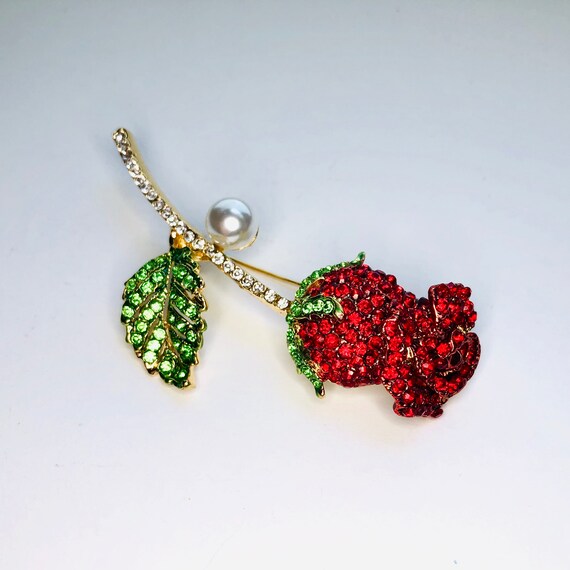 Large Red Rhinestone Rose Faux Pearl Flower Flora… - image 2
