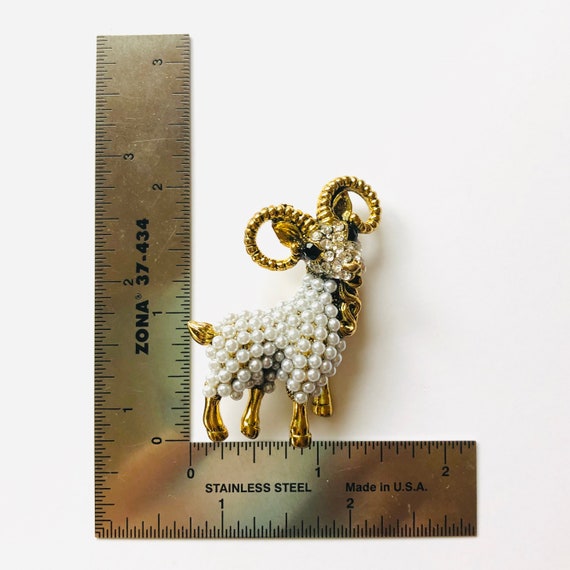 Unique Gold Faux Pearls & Rhinestone Goat Ram Ani… - image 4