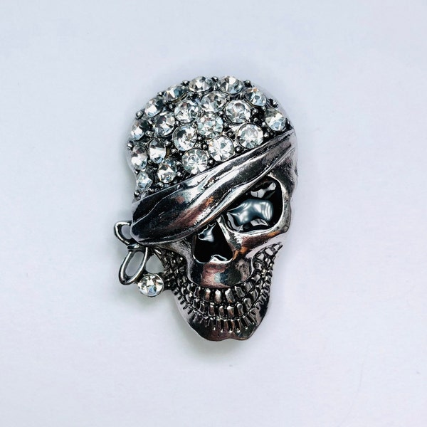 Large Oversize Pirate Rhinestone Skull Skeleton Brooch Pin Jewelry Pirate Lover A572