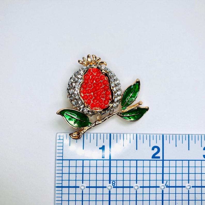 Enamel Red Pomegranate on Branch Fruits Rhinestone Brooch Pin Jewelry A596