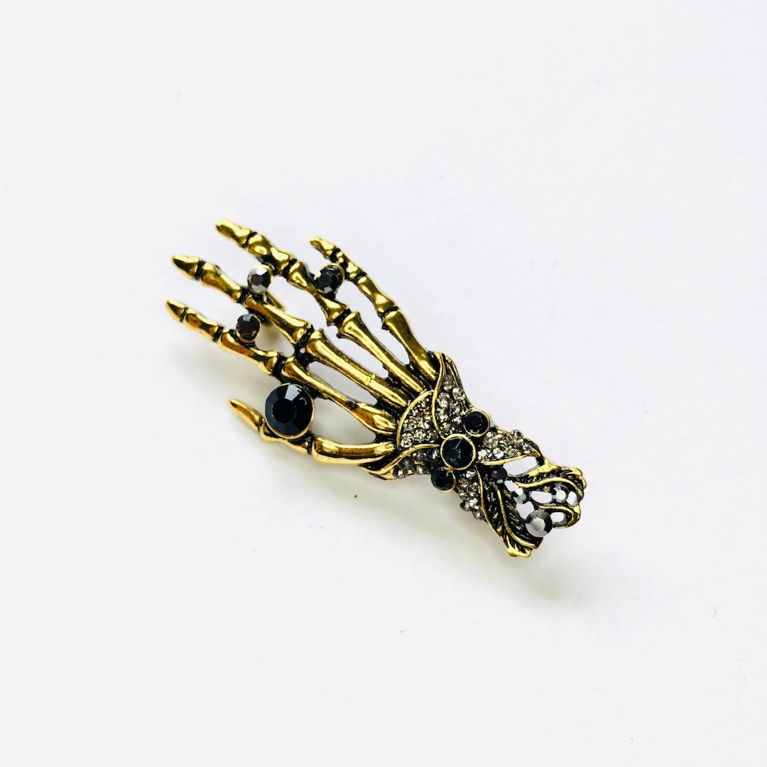 Rhinestone Crystal Skeleton Hand Metal Halloween Brooch Pin Jewelry ...