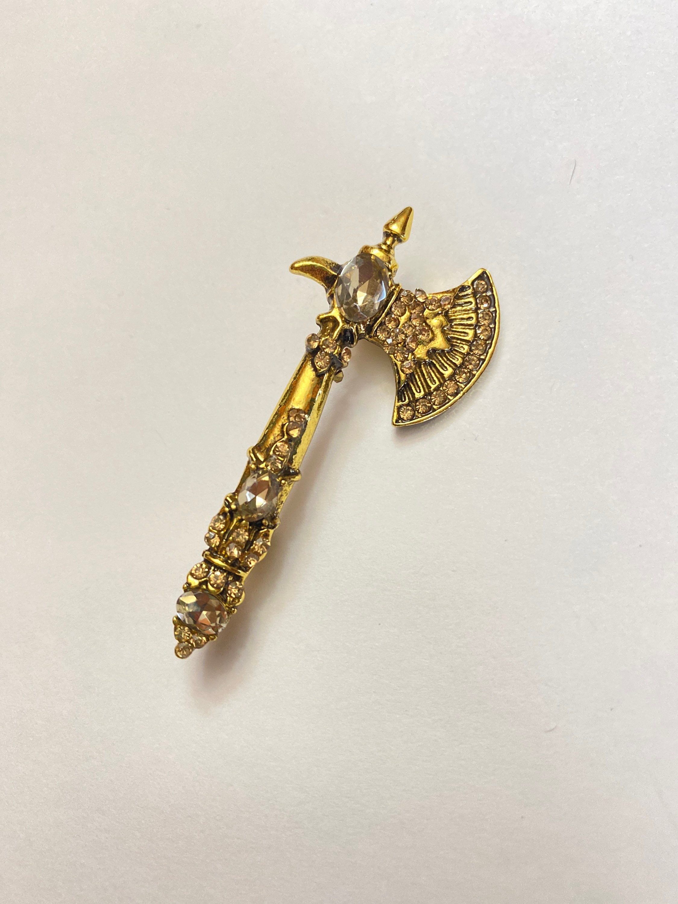 Viking Berserker Enamel Pin – Double Axe Warrior Badge For Backpacks, Jackets, Hats, Metal Brooch