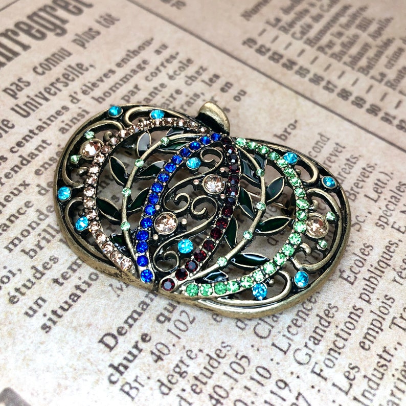 Rhinestone Fall Autumn Blue /& Green Pumpkin Halloween Plant Brooch Pin Garden Lover Gift A303