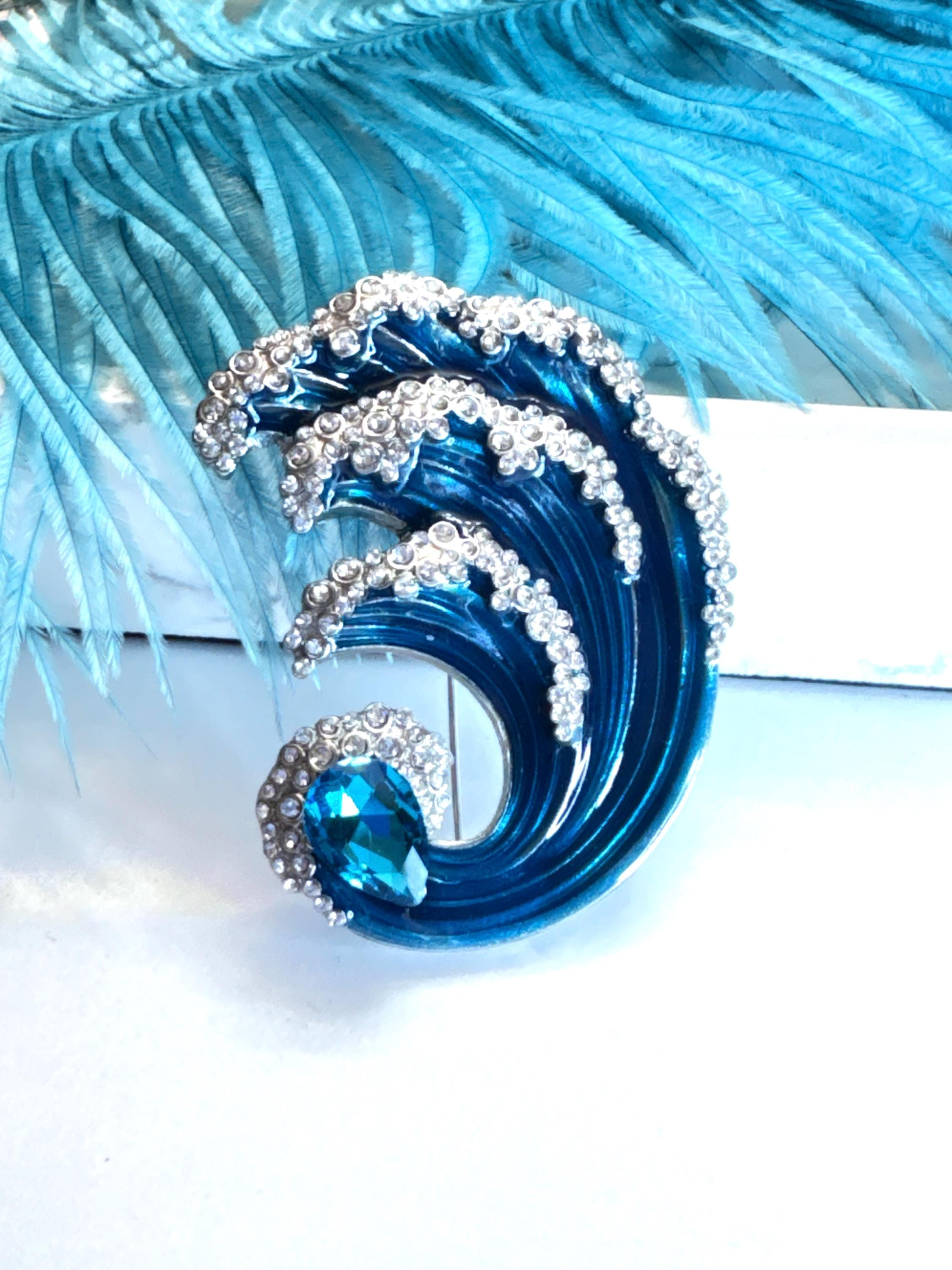 Ocean Wave Brooch - Etsy
