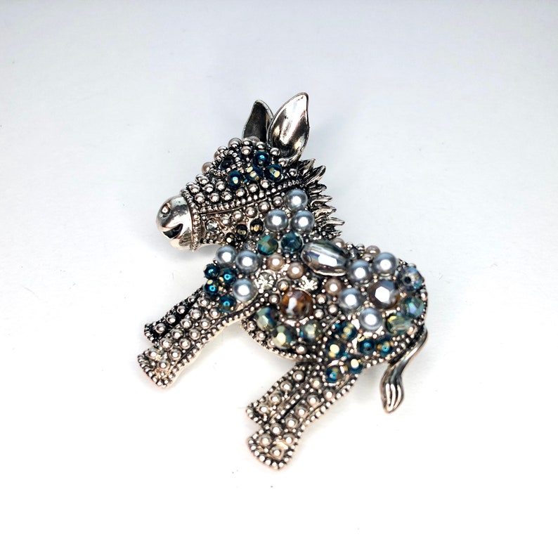 Super Cute Rhinestone Beads Donkey Burro Animal Accessory Brooch Pin A697