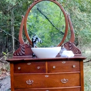 Antique Sink Vanity