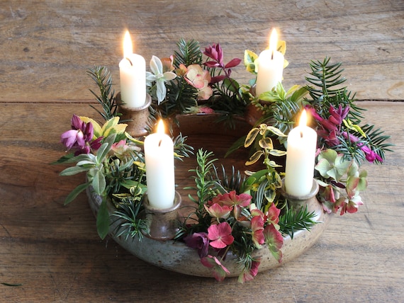Blumenring für Stabkerzen braun-salzglasiert