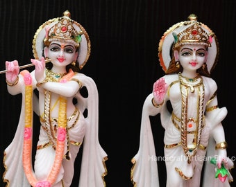 Estatua de Radha Krishna