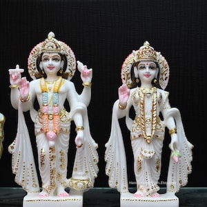 Vishnu Laxmi Statue