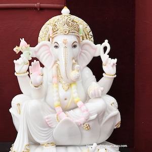 Ganesha Idol/ For Ganesh Chaturthi/ Living Room & Pooja Room/ Home Decor/ Pristine Indian Art Form