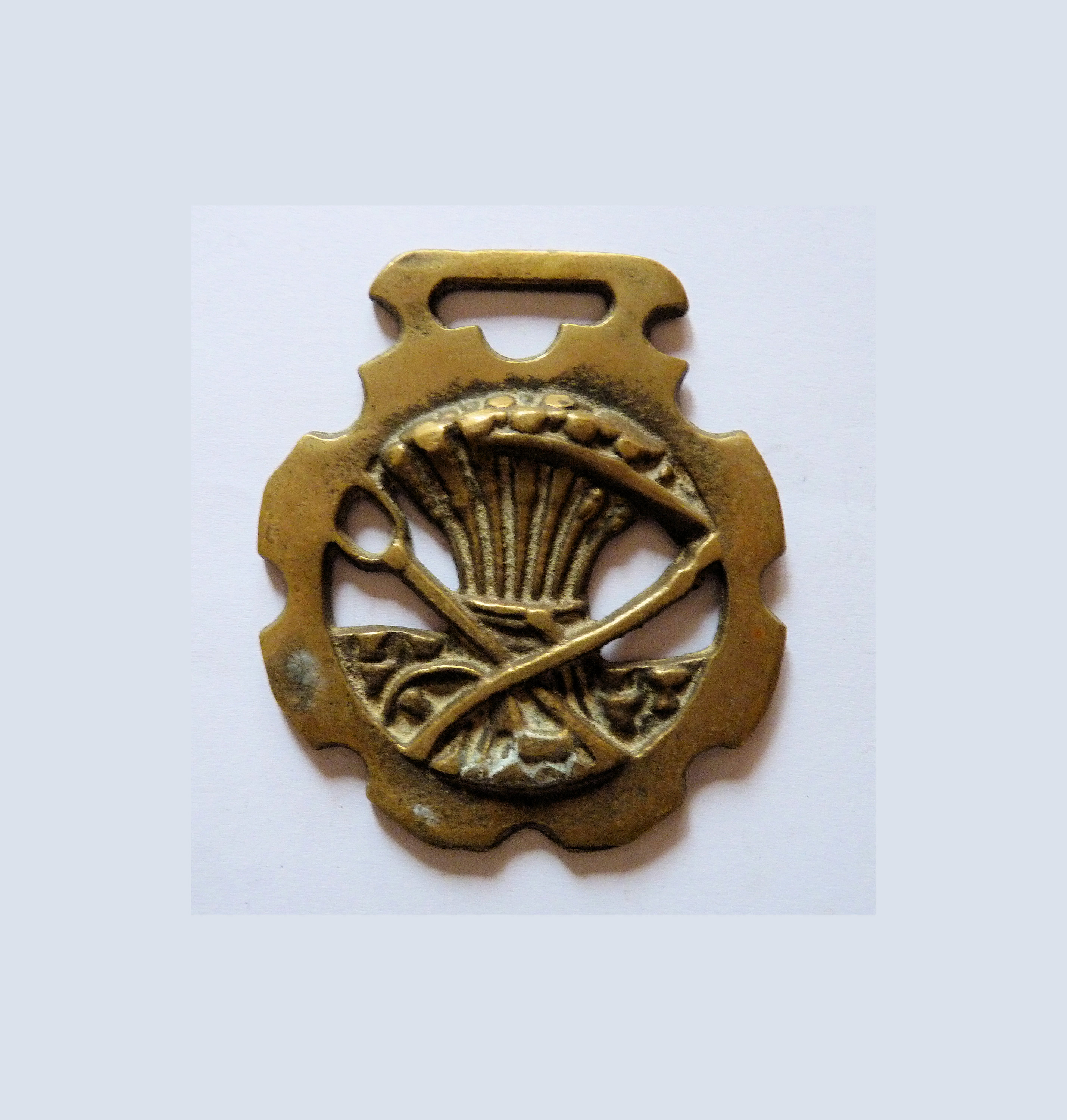 Médaillon Vintage Horse Brass avec Une Gerbe de Blé/Cornsheaf, Fourchette et Faux Célébrant La Récol