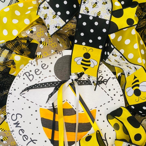 Bumble Bee Wreath Spring shops & Summer