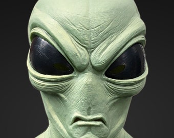 ALIEN Latex Collectors Mask "Little Green Man" WEARABLE - Hecho a mano - Firmado + Numerado