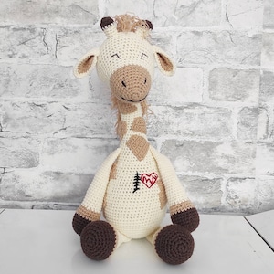 Big crochet giraffe Scar Buddy CHD Awareness Stuffed animal Heart Warrior Heart Surgery kid Baby boy girl gift Scoliosis scar
