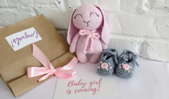Nouveau-né fille chaussures personnalisé peluche lapin bébé arrive grossesse annonce cadeau nouvelle maman ensemble Crochet animal trucs zone parent s’attendre | New Style,En Ligne
Nouveau-né fille chaussures personnalisé peluche lapin bébé arrive arrive arrive grossesse annonce cadeau nouvelle maman ensemble Crochet animal trucs zone parent s’attendre | New Style,En Ligne
418438