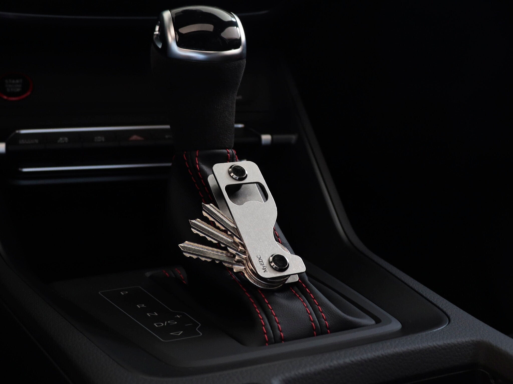 Myedc Small Minimalist Key Organizer With Key Fob Attachment, Stainless