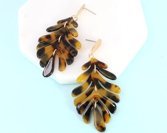 Leaf Acetate Fashion Statement Earrings, Resin Earrings, Leaf Earrings, Gift For Her, Celluloid earrings, Tortoise Earring, Modern Earrings