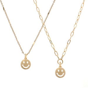 Smiley Gesicht Halskette Gold, Lächeln Emoji Halskette, Emoji Charm Halskette, Glückliches Gesicht Halskette, Stapeln Halskette, Geschenk für sie, Halskette für jeden Tag