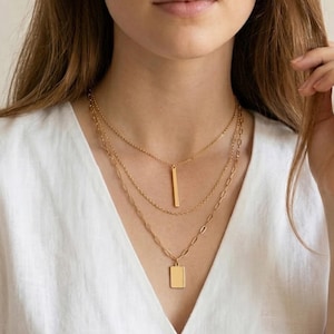 3 Layered Minimalist Necklace Set with Detangler Clasp Closure, Modern Paperclip Gold Plate Chain With Bar Charm, Less Tangle image 4