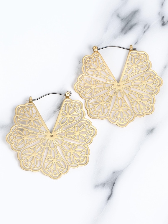 Lightweight Filigree Earrings Gold, Lightweight Statement Earrings, Gifts For Her, Floral Filigree Hoop Earrings Gold, Modern Hoop Earrings