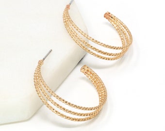 Circle Hoop Earring, Textured Hoop Earring Gold, Lightweight Earring, Modern Hoop Earring, Gifts For Her, Minimalist Earring, 30mm Hoop Gold