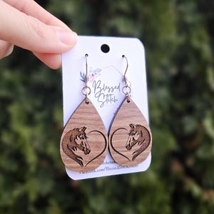 Horse Earrings, Wood Horse Earring, Cowgirl Dangle, Western Jewelry, Country Farm Theme, Horse Lover Gift, Rodeo Earring, Wild Mustangs