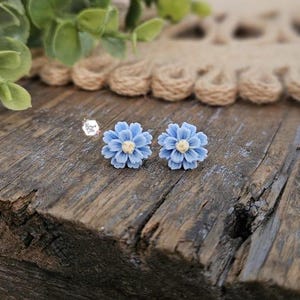 Light Blue Flower Studs, Baby Blue Yellow Flower Jewelry, Easter Studs, Spring Floral Earring, Plant Earrings, Bridesmaid Earring, Dainty