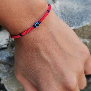 Protection Nazar eye bracelet. Classic red string of fate. Kabbalah for Girl. Dainty hand knitted red thread .Evil eye protection amulet