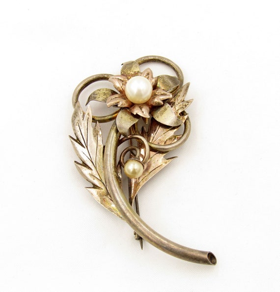 Vintage Sterling Flower Brooch With Faux Pearls